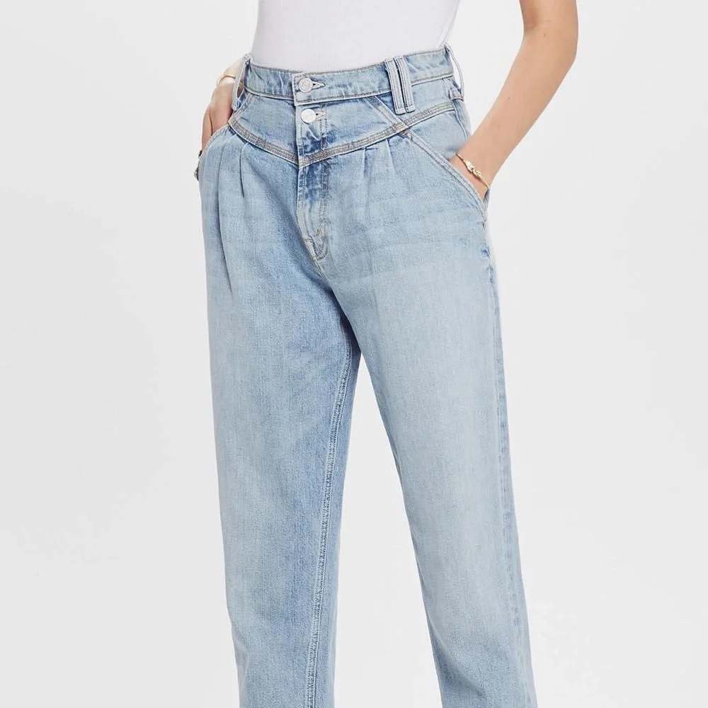MOTHER SUPERIOR The Pleated High Waisted Jean 29 - Picture 3 of 13